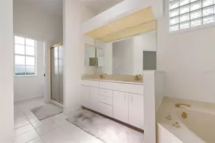 880 Chalmers Dr, Venice, FL 34293 - Photo 27