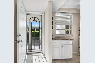 4350 Chatham Drive #105, Longboat Key, FL 34228 - Photo 13
