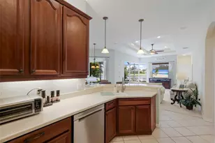 252 Dahlia Ct, Bradenton, FL 34212 - Photo 17