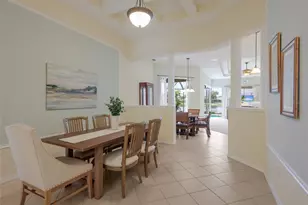 252 Dahlia Ct, Bradenton, FL 34212 - Photo 9
