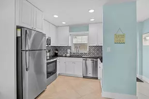 5830 Midnight Pass Rd, Sarasota, FL 34242 - Photo 5