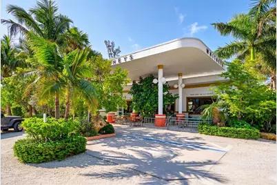 660 Linley Street, Longboat Key, FL 34228 - Photo 57