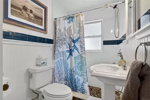 660 Linley St, Longboat Key, FL 34228 - Photo 17