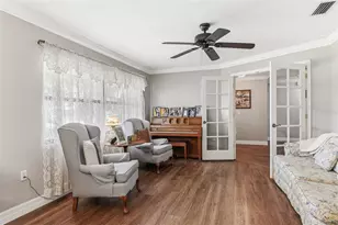 7565 Castle Dr, Sarasota, FL 34240 - Photo 17