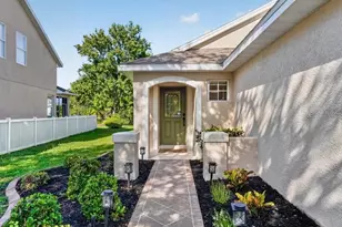 14224 Gnatcatcher Terrace, Bradenton, FL 34202 - Photo 9