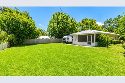 640 47th Street, Sarasota, FL 34234 - Photo 21