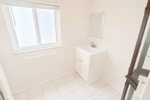 640 47th St, Sarasota, FL 34234 - Photo 13