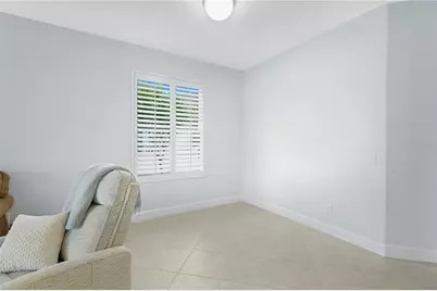 4211 Cascade Falls Drive, Sarasota, FL 34243 - Photo 9