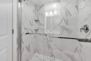 222 Harbour Dr, Naples, FL 34103 - Photo 23