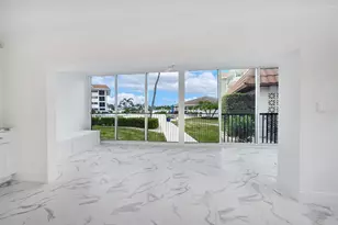 222 Harbour Dr, Naples, FL 34103 - Photo 11