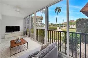 222 Harbour Dr, Naples, FL 34103 - Photo 13