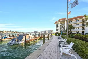 222 Harbour Dr, Naples, FL 34103 - Photo 59
