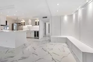 222 Harbour Dr, Naples, FL 34103 - Photo 15