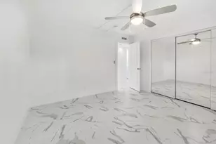 222 Harbour Dr, Naples, FL 34103 - Photo 53