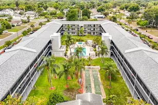 4050 4th St N, Saint Petersburg, FL 33703 - Photo 29