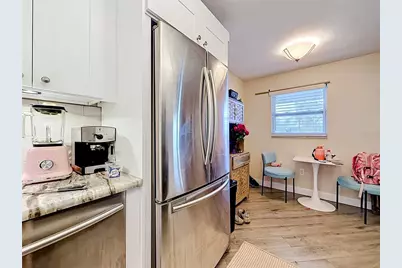 4050 4th Street N #304, Saint Petersburg, FL 33703 - Photo 9