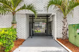 4050 4th St N, Saint Petersburg, FL 33703 - Photo 31
