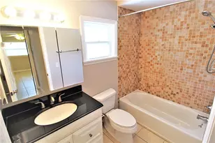 1638 Redwood St, Sarasota, FL 34231 - Photo 7