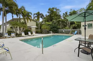 1638 Redwood St, Sarasota, FL 34231 - Photo 9