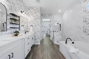 7892 Mainsail Ln, Sarasota, FL 34240 - Photo 29