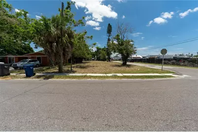1206 27th Avenue W, Bradenton, FL 34205 - Photo 7