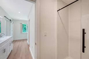 2465 Foster Ln, Sarasota, FL 34239 - Photo 33