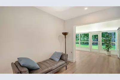 2465 Foster Lane, Sarasota, FL 34239 - Photo 19