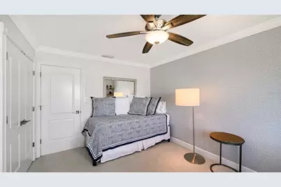 174 Golden Gate Point #22, Sarasota, FL 34236 - Photo 27