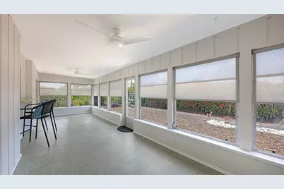 524 Glen Oak Road, Venice, FL 34293 - Photo 13
