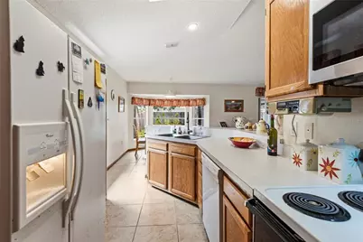 6937 42nd Court E, Sarasota, FL 34243 - Photo 15