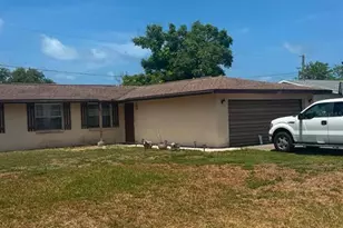 4224 Mercury Rd, Venice, FL 34293 - Photo 3