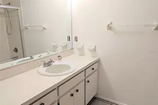 4224 Mercury Rd, Venice, FL 34293 - Photo 11