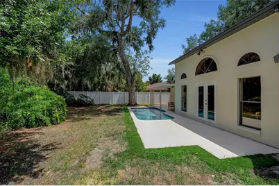 1005 Greystone Lane, Sarasota, FL 34232 - Photo 7
