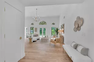 1005 Greystone Ln, Sarasota, FL 34232 - Photo 15