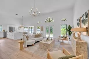 1005 Greystone Ln, Sarasota, FL 34232 - Photo 19