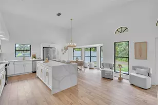 1005 Greystone Ln, Sarasota, FL 34232 - Photo 27