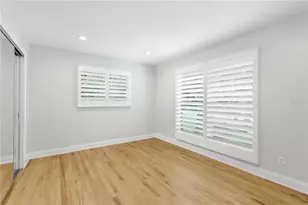 662 Apalachee Cir NE, Saint Petersburg, FL 33702 - Photo 23