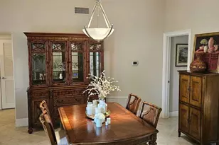 3902 Wilshire Dr, Sarasota, FL 34238 - Photo 13