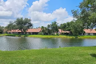3902 Wilshire Dr, Sarasota, FL 34238 - Photo 33