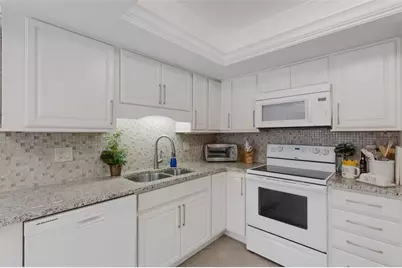 3902 Wilshire Drive #98, Sarasota, FL 34238 - Photo 21
