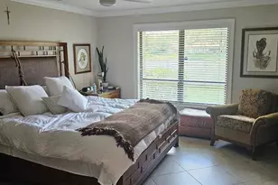 3902 Wilshire Dr, Sarasota, FL 34238 - Photo 21