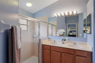6110 Blue Runner Ct, Bradenton, FL 34202 - Photo 19