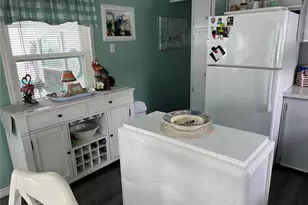 1413 24th Ave W, Bradenton, FL 34205 - Photo 5
