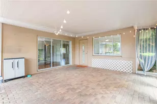 1961 42nd St N, Saint Petersburg, FL 33713 - Photo 19