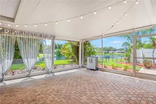 1961 42nd St N, Saint Petersburg, FL 33713 - Photo 17