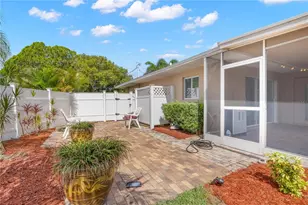 1961 42nd St N, Saint Petersburg, FL 33713 - Photo 31