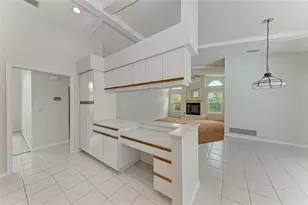 5032 Southern Pine Cir, Venice, FL 34293 - Photo 15
