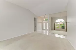 5032 Southern Pine Cir, Venice, FL 34293 - Photo 7