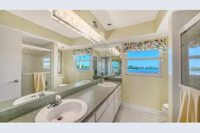 321 Lookout Point Drive, Osprey, FL 34229 - Photo 41