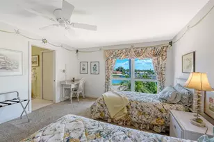 321 Lookout Point Dr, Osprey, FL 34229 - Photo 33